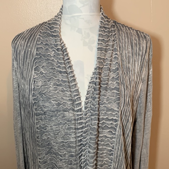 Zenergy by Chico’s Textured Long Draped Front Cardigan With Pockets - Picture 3 of 11